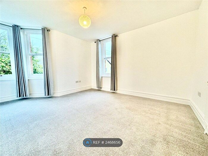 1 Bedroom Flat To Rent In Westerham Road, Westbourne, BH4