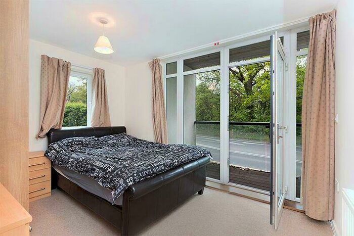 2 Bedroom Apartment To Rent In Morphou Road, London, NW7