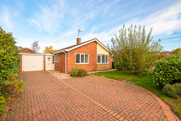3 Bedroom Detached Bungalow For Sale In Willow Close, Saxilby, Lincoln, Lincolnshire, LN1