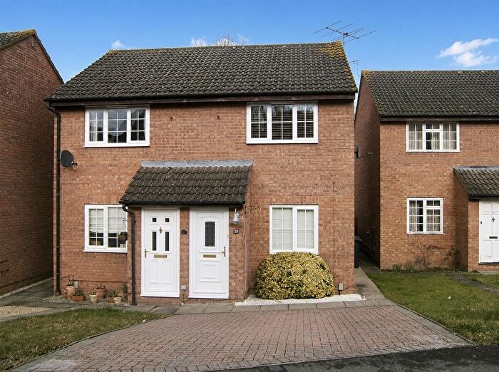 2 Bedroom Semi Detached House To Rent In Chives Way, Woodhall Park, Swindon, SN2