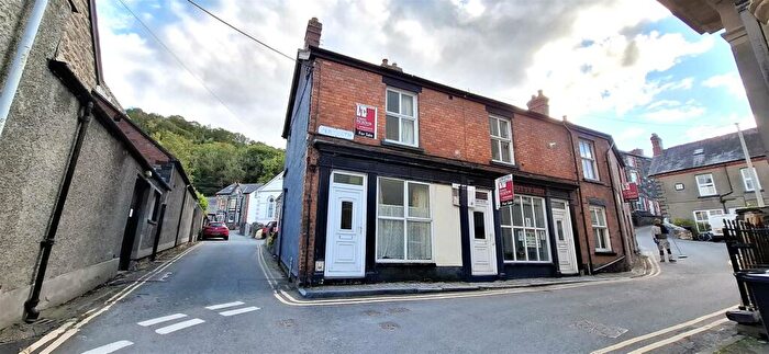 1 Bedroom Terraced House For Sale In Hill Street, Corwen, LL21