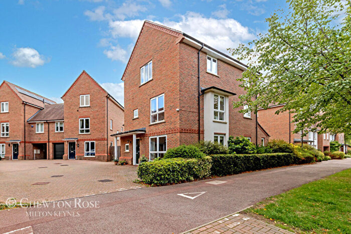 6 Bedroom Detached House For Sale In Poyning Lane, Middleton, MK10
