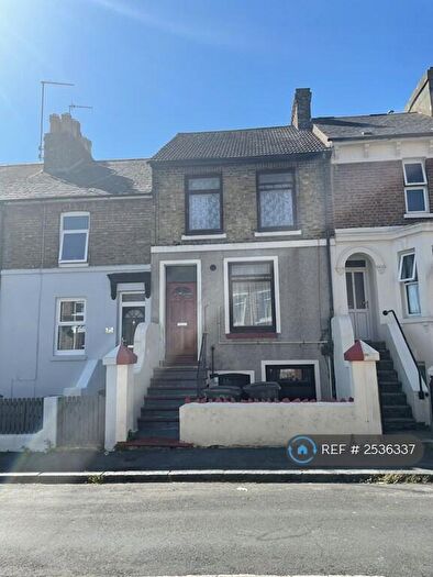 2 Bedroom Flat To Rent In Odo Road, Dover, CT17