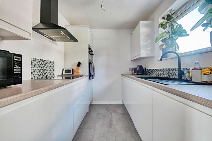 1 Bedroom Flat For Sale In Jockey Road, Sutton Coldfield, B73