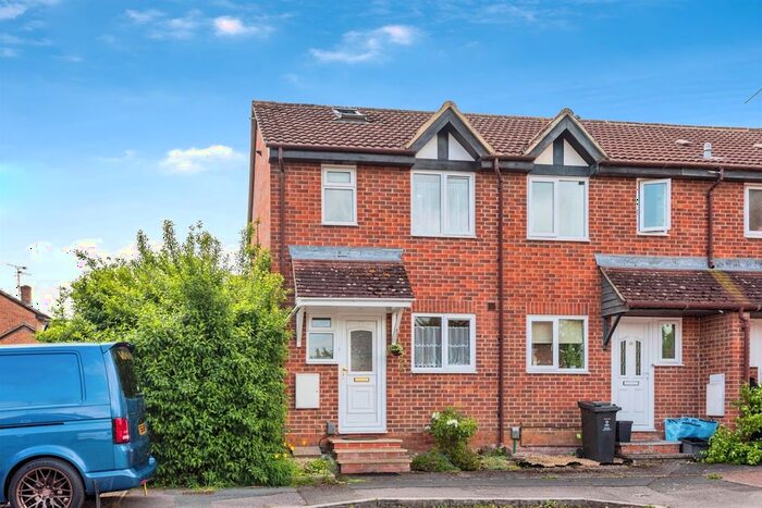 2 Bedroom End Of Terrace House For Sale In Lomond Close, Sparcells, Swindon, SN5