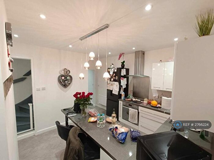 3 Bedroom Terraced House To Rent In Sir Lewis Street, King's Lynn, PE30