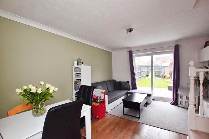 2 Bedroom Semi-Detached House For Sale In Bouchers Way, Salisbury ***Video Tour***, SP2