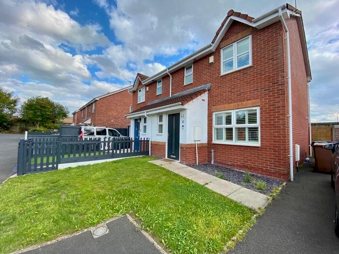 3 Bedroom Semi-Detached House To Rent In Redmans Close, Eccles, Manchester, M30
