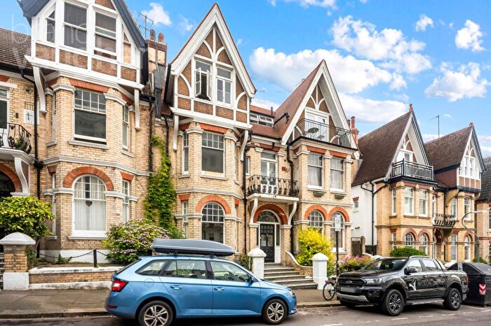 2 Bedroom Flat For Sale In Cambridge Road, Hove, East Sussex, BN3