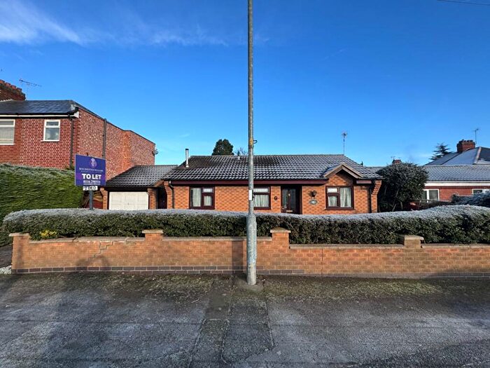 2 Bedroom Detached Bungalow To Rent In Turnbull Drive, Leicester, LE3