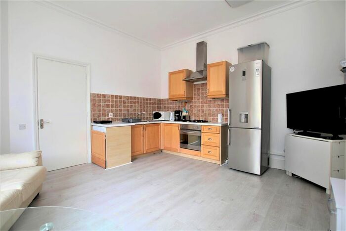 1 Bedroom Flat To Rent In Cromwell Road, London, SW5