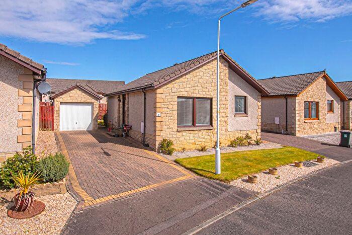 2 Bedroom Bungalow For Sale In East Whitefield, Dunfermline, KY12
