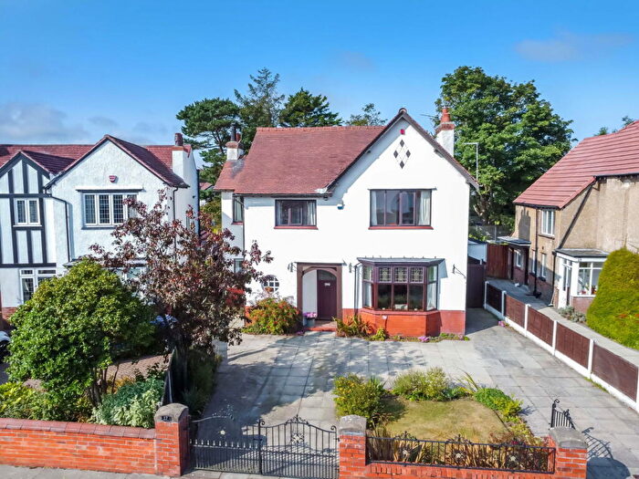 4 Bedroom Detached House For Sale In Hatfield Road, Ainsdale, PR8