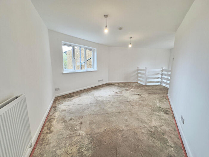 Flat For Sale In - Knowles Hill Crescent, London, SE13