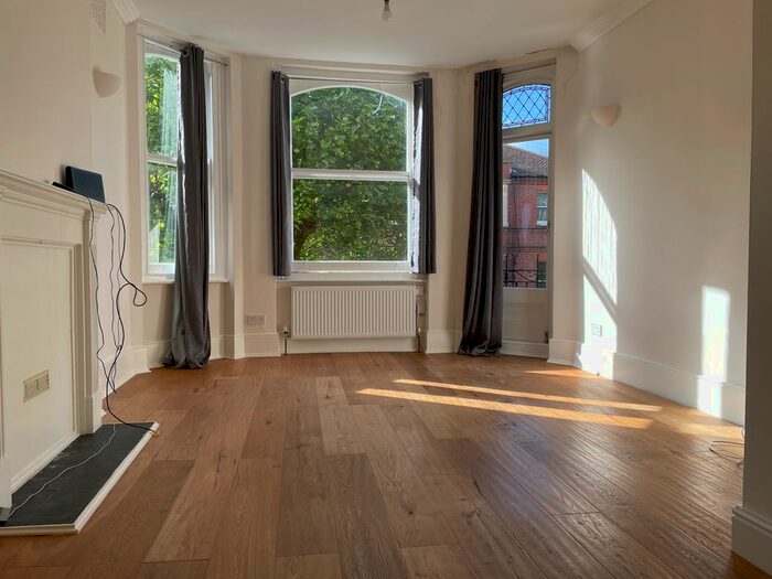 1 Bedroom Flat To Rent In Lissenden Gardens, Parliament Hill, NW5