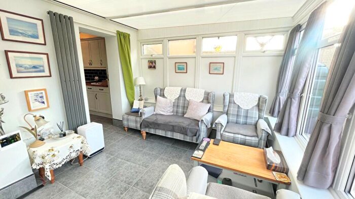 3 Bedroom Terraced House For Sale In Avalanche Road, Portland, Dorset, DT5