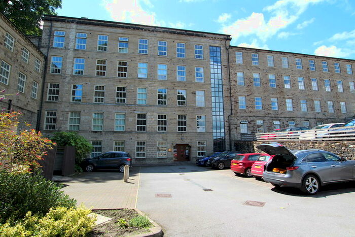 2 Bedroom Apartment To Rent In Woodlands Mill, Steeton, BD20