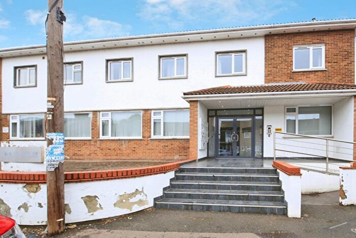 1 Bedroom Flat For Sale In High Street, Peterborough, PE2