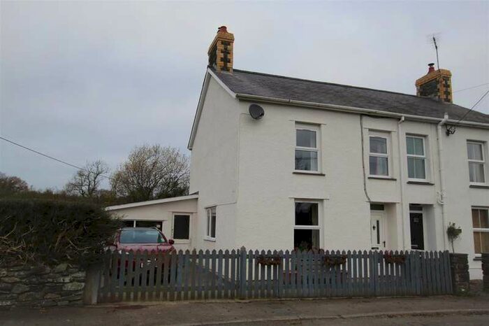 3 Bedroom House For Sale In Pennant, Llanon, SY23