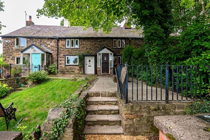 2 Bedroom Terraced House To Rent In Hill Top, Bolton, | Characterful -Bed Stone Cottage Close To Local Amenities, BL1