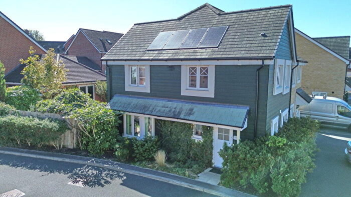 3 Bedroom End Of Terrace House For Sale In Dragons Way, Church Crookham, Fleet, GU52