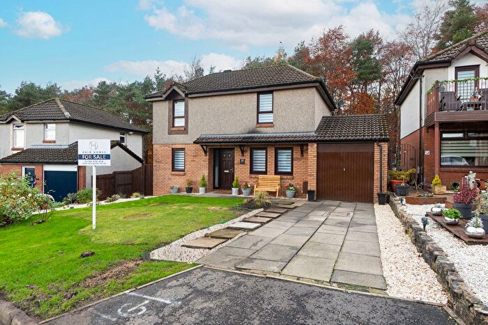 3 Bedroom Detached House For Sale In Braesburn Court, Whitelees, Cumbernauld, G67