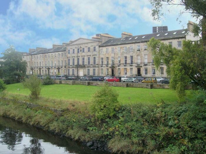 1 Bedroom Flat To Rent In Carlton Place, Glasgow, G5