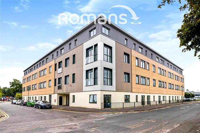 1 Bedroom Flat To Rent In Lyon Way, Frimley, Camberley, GU16