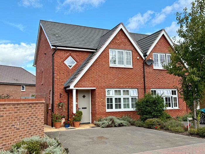 3 Bedroom Semi-Detached House For Sale In Grebe Place, Meon Vale, Stratford Upon Avon, CV37