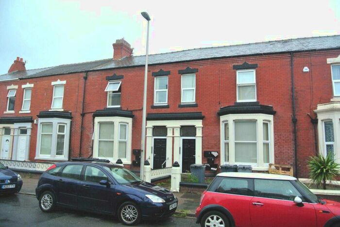 2 Bedroom Flat To Rent In Shaw Road, Blackpool, FY1