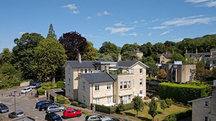 2 Bedroom Flat To Rent In Sydney Lawn, Sydney Place, Bath, BA2