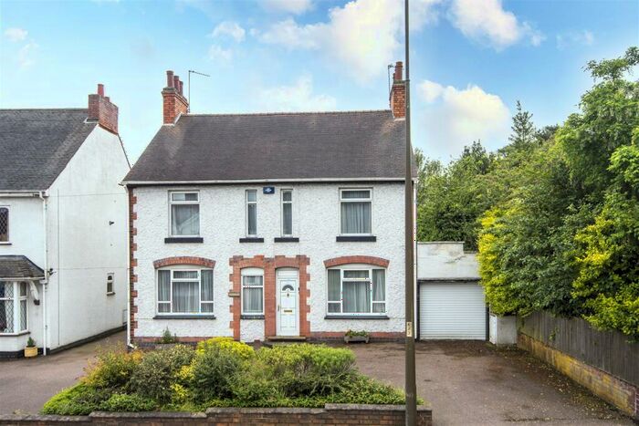 6 Bedroom Detached House For Sale In Lichfield Road, Hopwas, Tamworth, B78