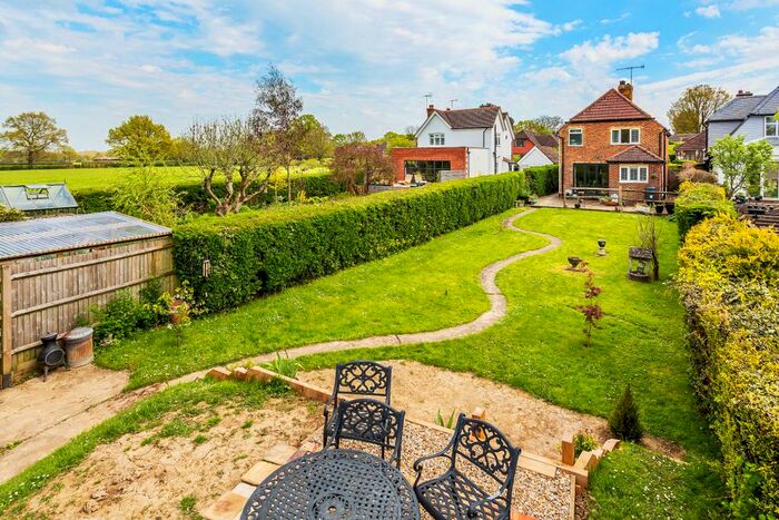 3 Bedroom Detached House For Sale In Homestead Road, Marlpit Hill, Edenbridge, Kent, TN8