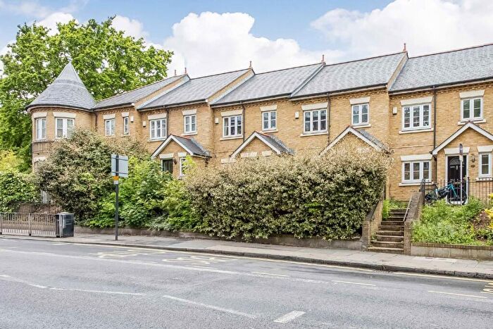 3 Bedroom Terraced House To Rent In Lordship Lane, East Dulwich, SE22