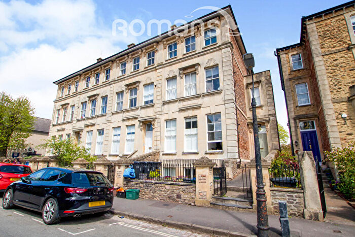 2 Bedroom Flat To Rent In Northcote Road, Clifton, Bristol, BS8