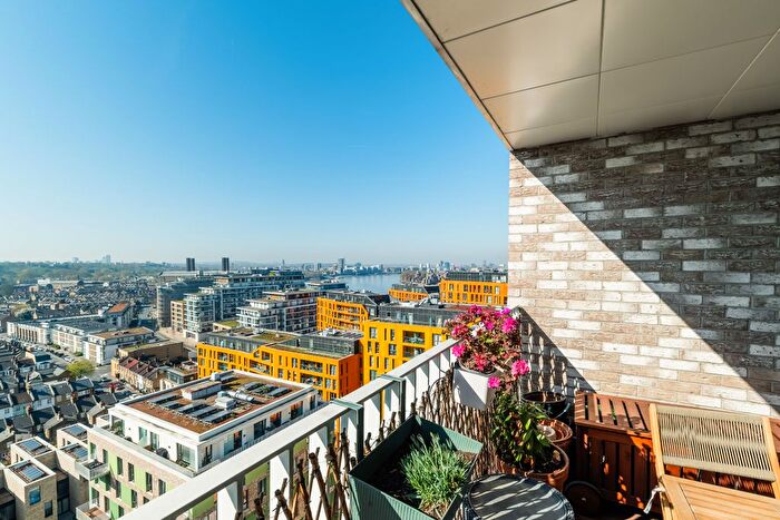 2 Bedroom Flat For Sale In Telcon Way, London, SE10