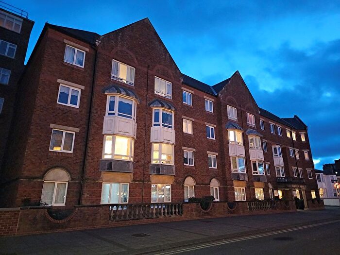 1 Bedroom Flat For Sale In Percival Court, Lord Street, Southport, Merseyside, PR8