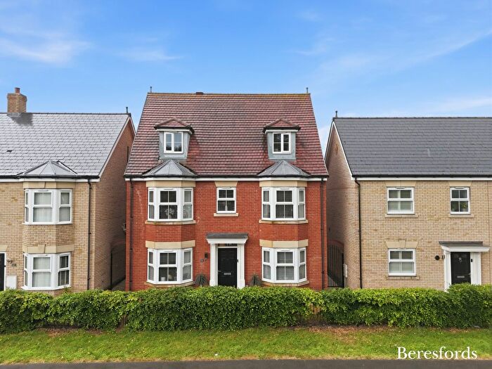 5 Bedroom Detached House For Sale In Ipswich Road, Colchester, CO4