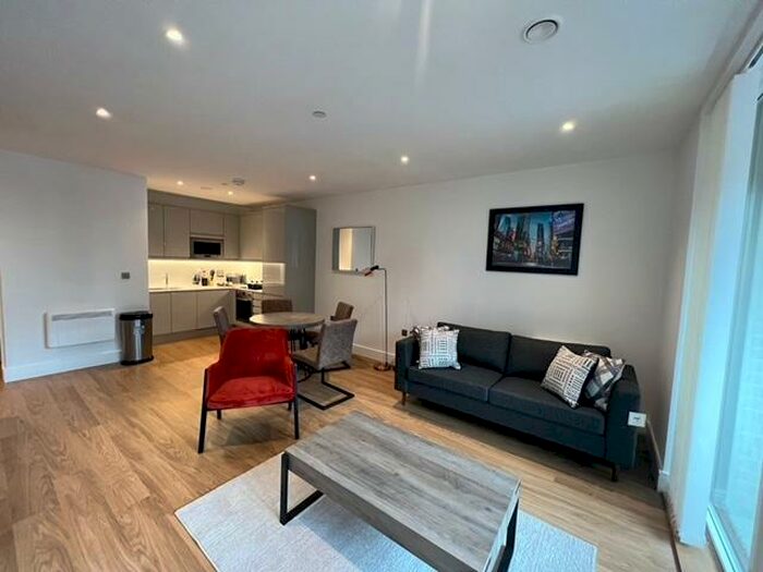 1 Bedroom Apartment To Rent In Pershore Street, Birmingham, B5