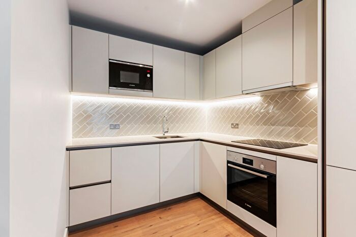 1 Bedroom Flat To Rent In Evelyn Street, London, SE8