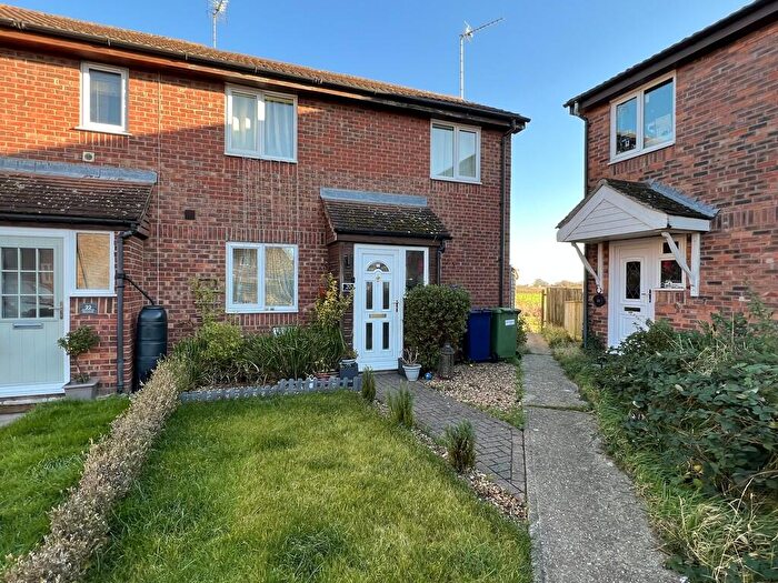 2 Bedroom End Of Terrace House To Rent In Heronshaw, Chatteris, Cambs, PE16