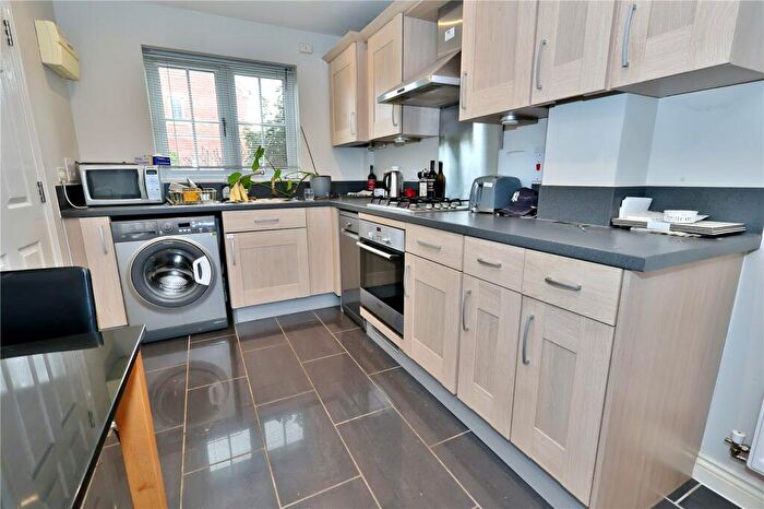 3 Bedroom Terraced House For Sale In Derisley Close, Byfleet, West Byfleet, Surrey, KT14