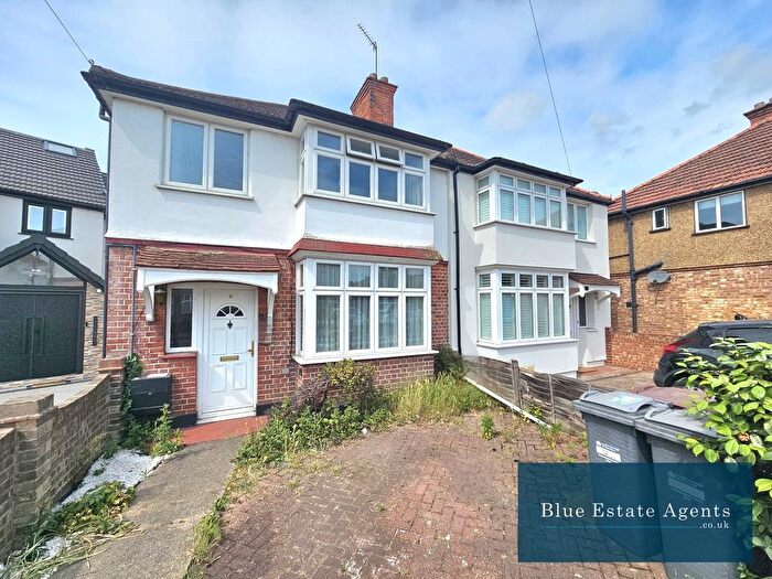 3 Bedroom Semi-detached House To Rent In Orchard Avenue, Hounslow, TW5