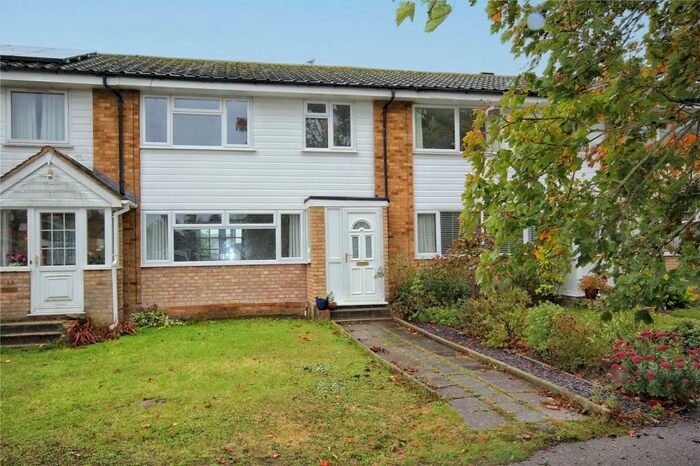 3 Bedroom Terraced House To Rent In Broom Knoll, East Bergholt, CO7