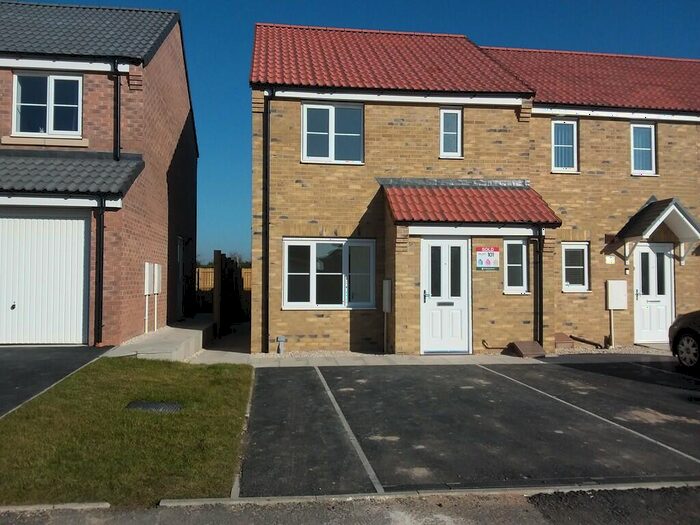 3 Bedroom End Of Terrace House To Rent In President Place, Harworth, DN11