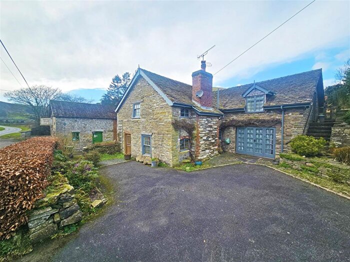 5 Bedroom Detached House For Sale In New Radnor, Presteigne, LD8