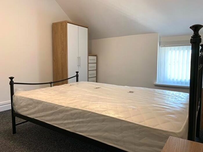 1 Bedroom Property To Rent In Newport Road, Roath, Cardiff, CF24
