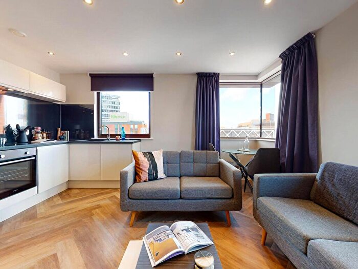 2 Bedroom Apartment To Rent In Apt, Live Oasis Wade Lane #, LS2