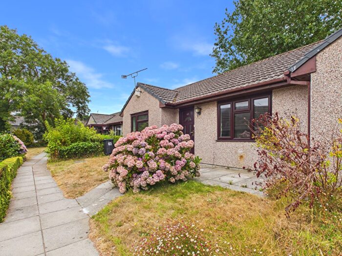 2 Bedroom Bungalow For Sale In Gulval, Penzance, TR18