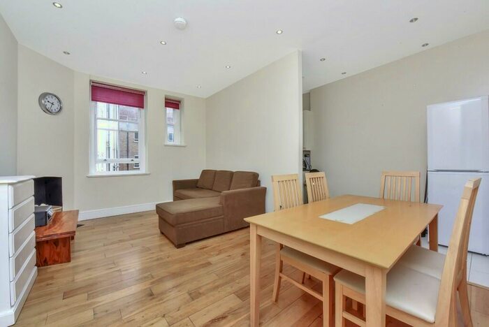 1 Bedroom Apartment To Rent In Elthorne Road, Archway, London, N19